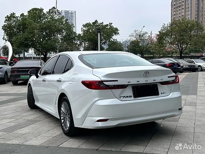 Toyota Camry 2.0 CVT, 2024, 13 800 км