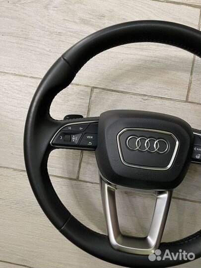 Руль с подогревом Audi Q5FY