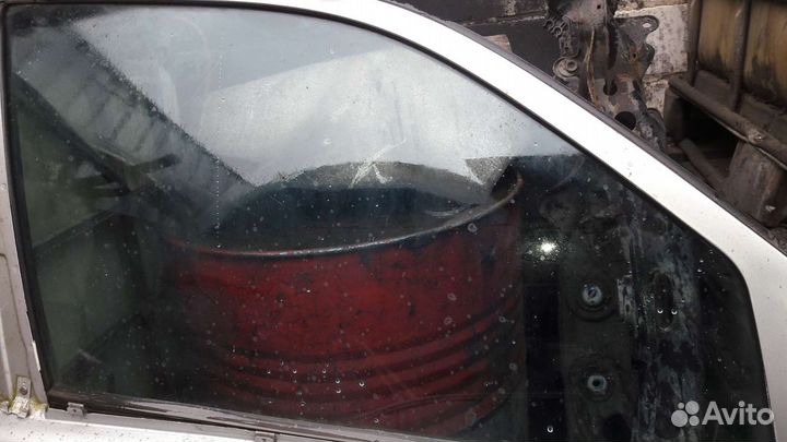 Стекло на двери мерседес w210 седан