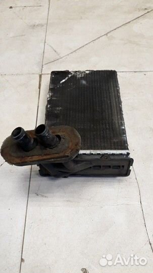 Радиатор отопителя Volkswagen Passat