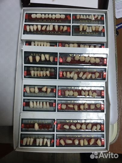 Зубы пластмассовые СССР стоматологические зубы