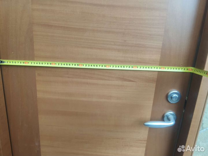 Межкомнатные двери 4 шт бу с коробкой массив