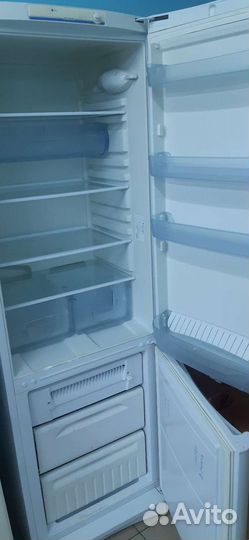 Холодильник indesit