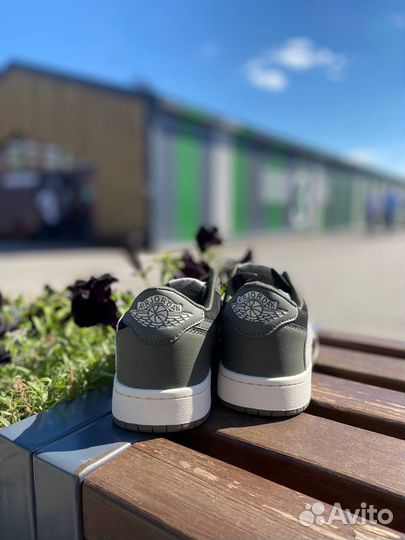 Кроссовки nike air jordan 1 low travis scott