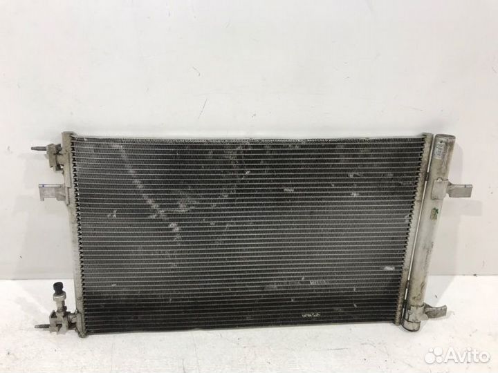 Радиатор кондиционера передний Chevrolet Cruze 1 C