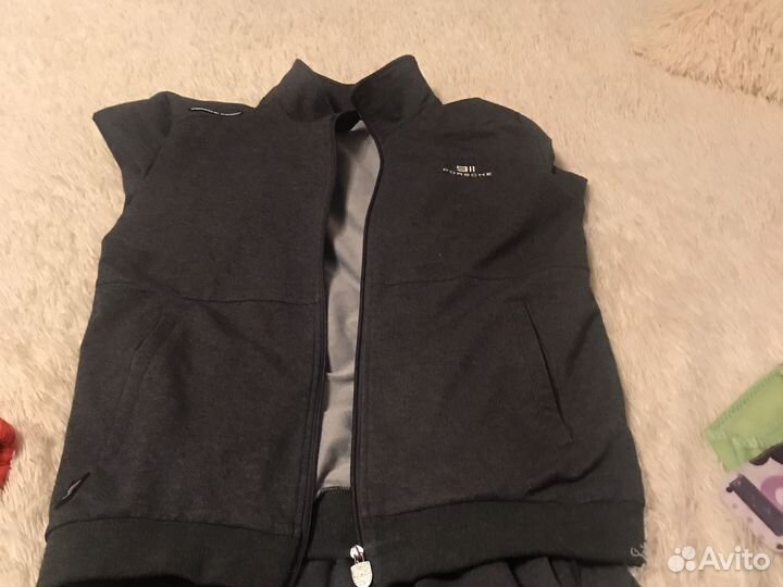 Спортивный костюм женский