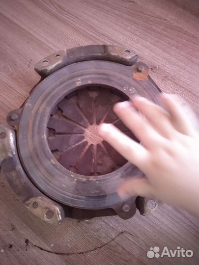 Запчасти на LADA priora