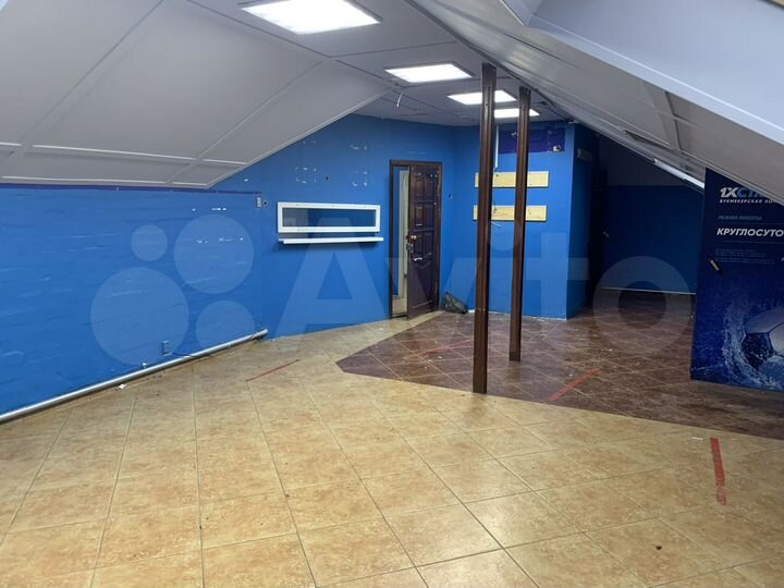 Мансардный этаж,70 м²