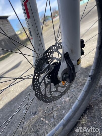 GT Avalanche Elite 27.5 / Shimano Deore