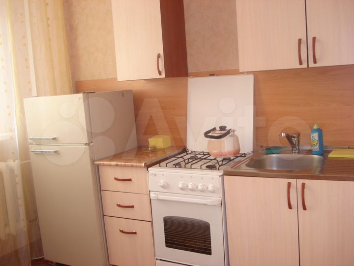 1-к. квартира, 35 м², 4/4 эт.