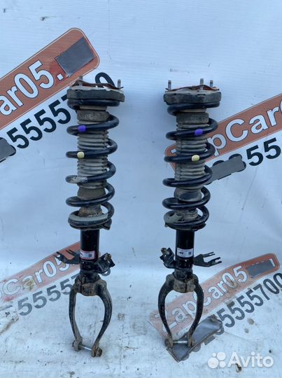 Infiniti Fx37/Qx70 амортизатор передний