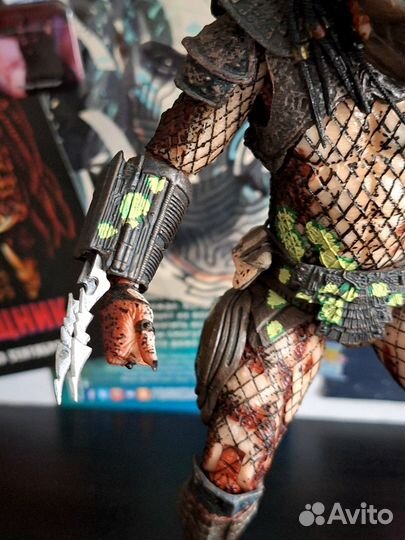 Коллекционная фигурка city hunter