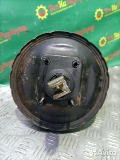 Вакуумный усилитель тормозов Mazda 323