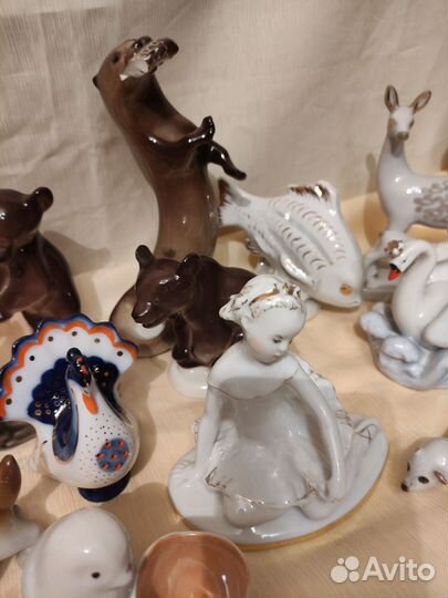 Статуэтки разные