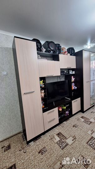 Стенка в гостиную