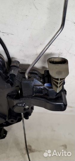 Замок правой сдвижной двери VW Transporter T5