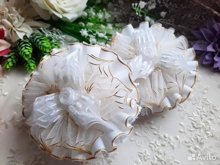 Белые банты для волос на 1 сентября