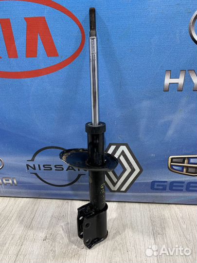 Амортизатор стойка перед Nissan almera G15 Лев, Пр