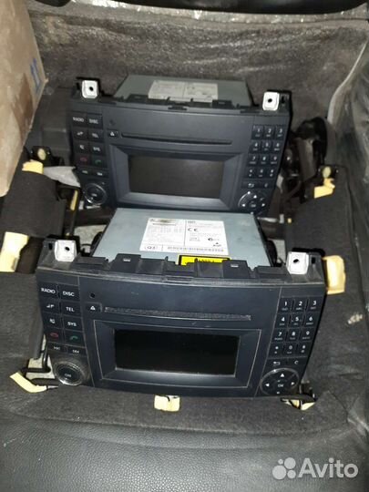 Магнитола на мерседес 639