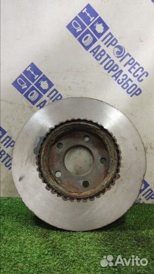 Тормозной диск передний правый Ford Focus 2 седан