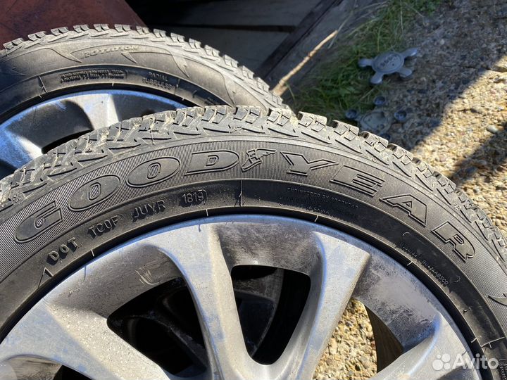 Продам комплект колес в сборе 205/55/16 goodyear