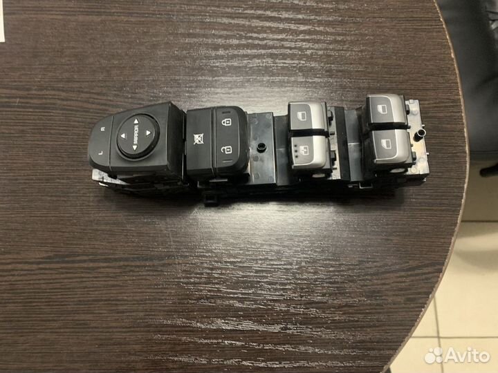 Блок кнопок Kia Rio 4 Оригинал 2017-2021