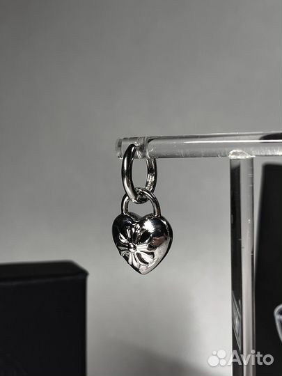 Серьги Alexander McQueen