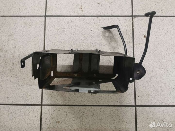 Корпус аккумулятора brp mxz renegade 1000 h o