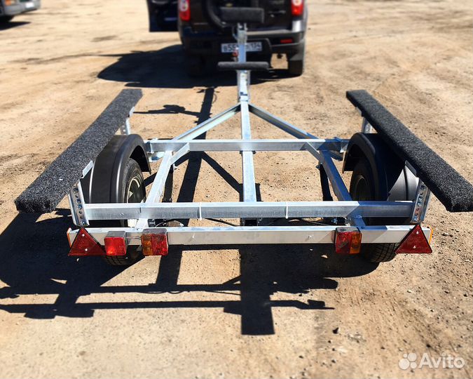 Новые лодочные прицепы 4.5 метра (оцинкованные)