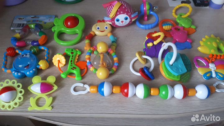Игрушки погремушки