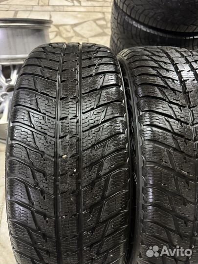 Nokian Tyres Hakka SUV 235/50 R20