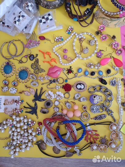 Цена за все.Для елочной игрушки,для творчества