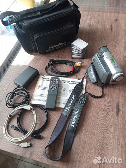 Видеокамера Samsung кассетная