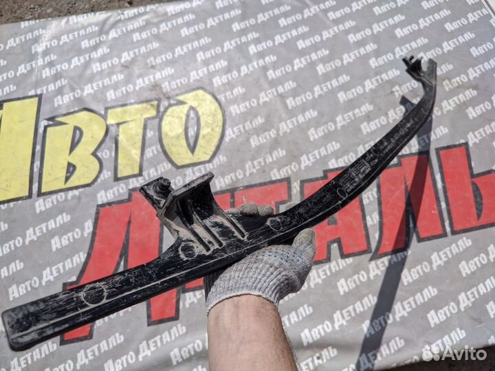 Усилитель переднего бампера Hyundai Santa Fe 4 TM