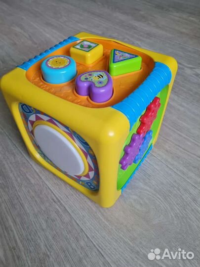 Развивающий кубик BabyGo / Бизиборд кубик /бизикуб