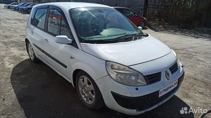 Блок ABS Renault Scenic 2 7701062137