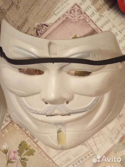 Маски Анонимуса (Гая Фокса)