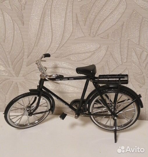 Велосипед модель подарок велосипедисту