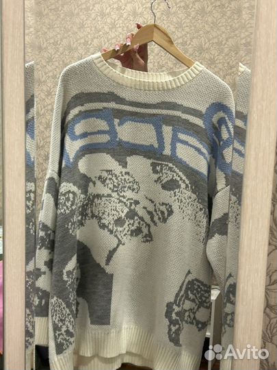 Свитер оверсайз