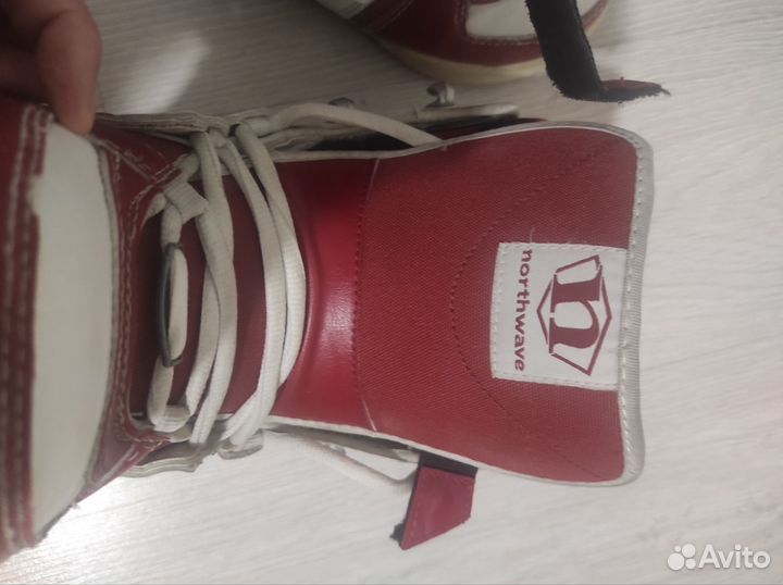 Сноубордические ботинки детские на 35 размер