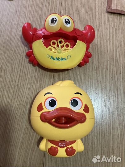 Игрушки для купания в ванной