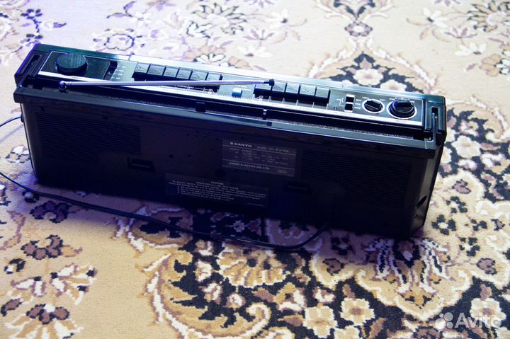 Магнитола Sanyo 703