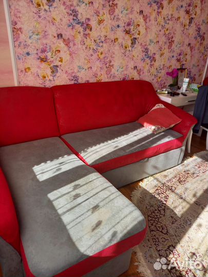Угловой диван, кресло-кровать