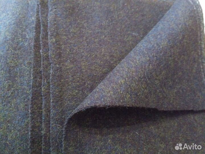 Ткани камвольные