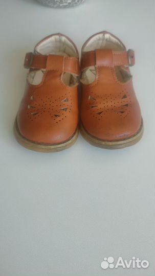 Туфли для девочки 23 размер