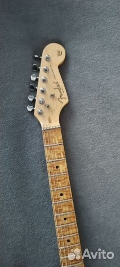 Электрогитара Fender stratocaster 2007