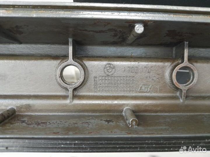 Головка блока цилиндров правая Bmw X5 M62B44