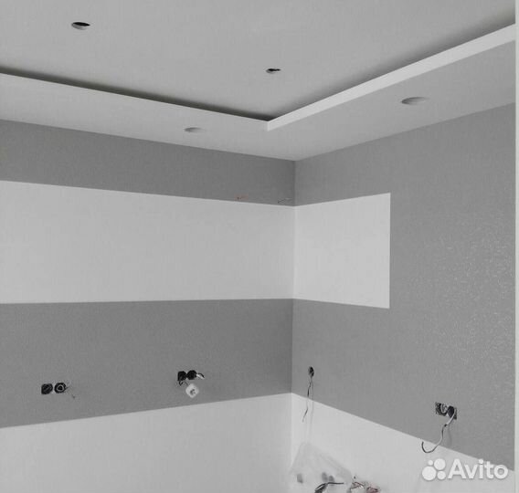 Поклейка обоев, покраска, шпаклевка