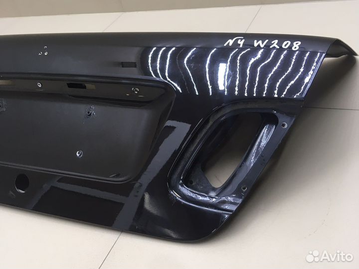 Крышка багажника mercedes w208 clk