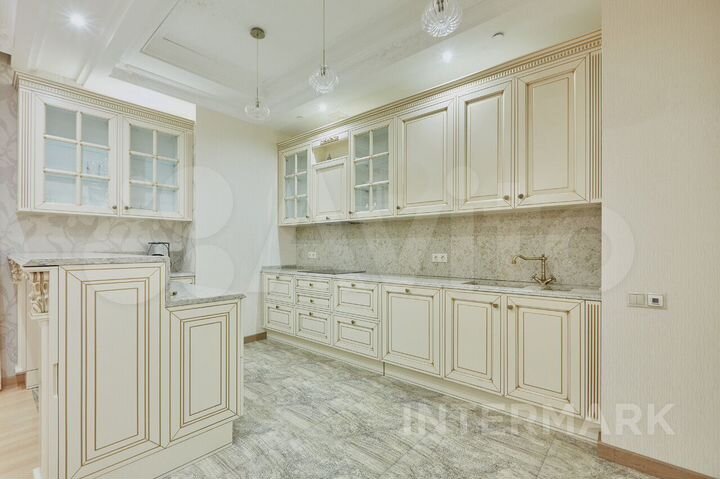 5-к. квартира, 210 м², 31/57 эт.